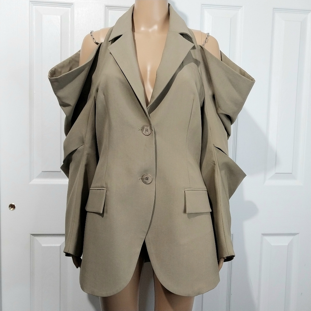 JNYLON studios Three Dimensional Sleeve Blazer,‎ Size S